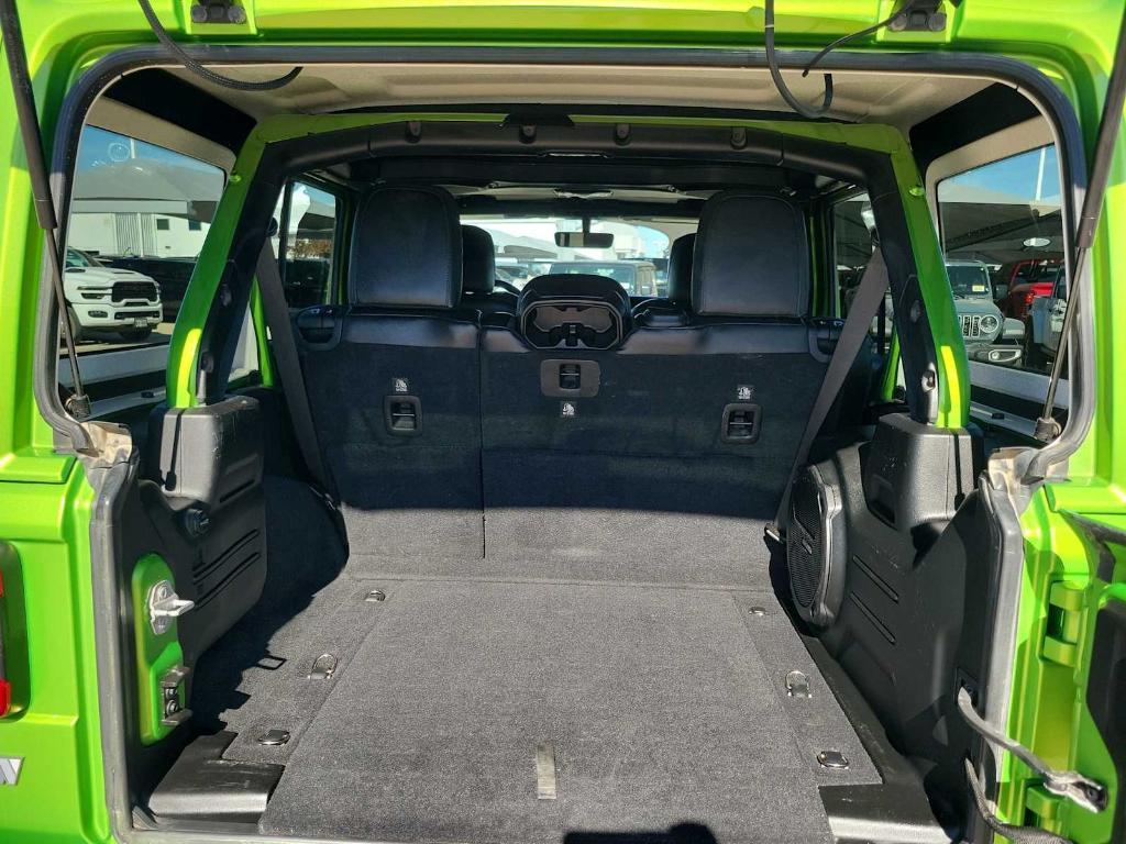 used 2018 Jeep Wrangler Unlimited car, priced at $26,999