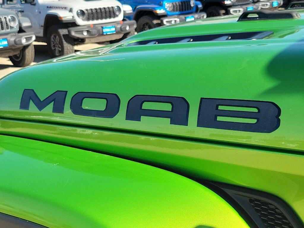 used 2018 Jeep Wrangler Unlimited car, priced at $26,999