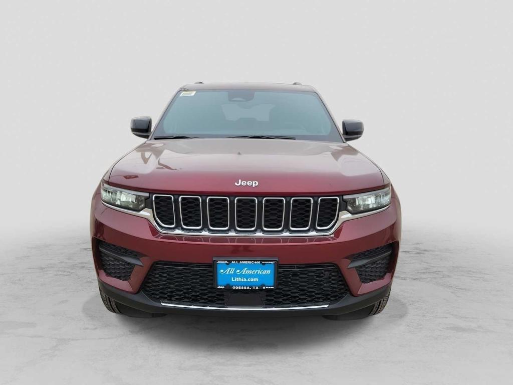 new 2025 Jeep Grand Cherokee car, priced at $38,125