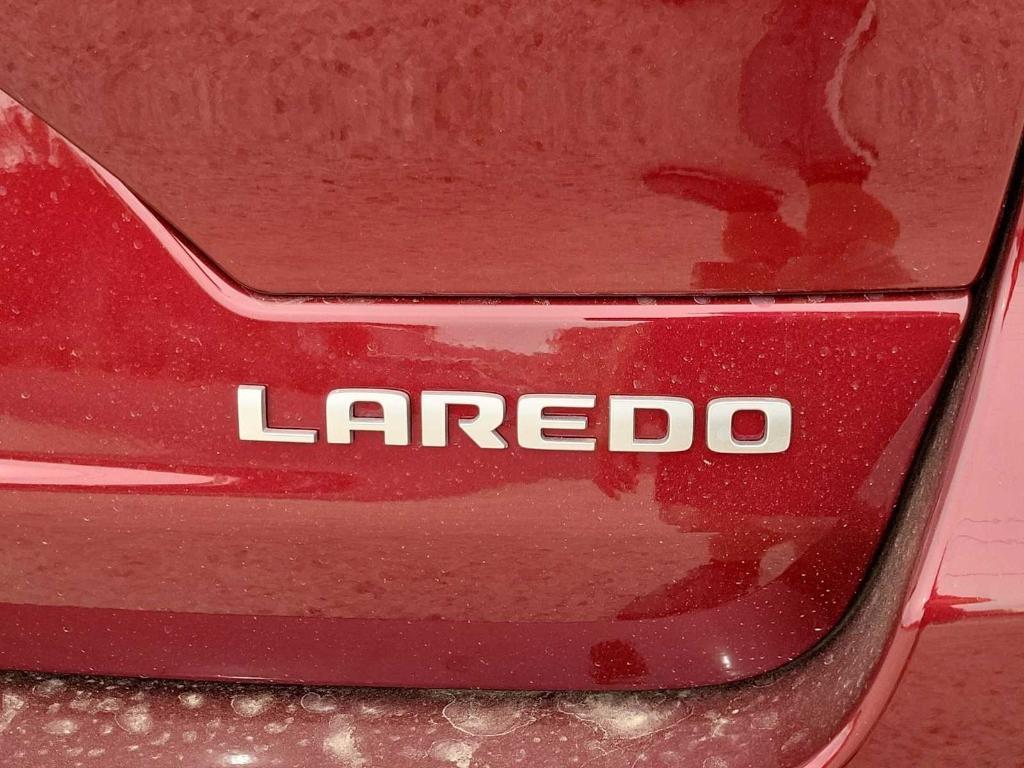 new 2025 Jeep Grand Cherokee car, priced at $38,125