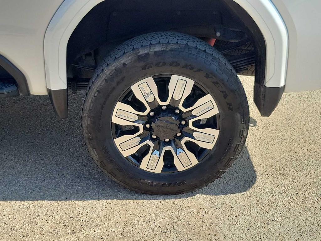 used 2024 GMC Sierra 2500 car, priced at $84,999