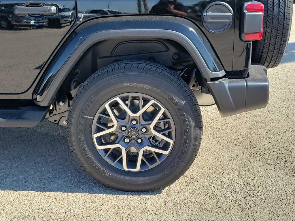 new 2025 Jeep Wrangler car, priced at $56,620