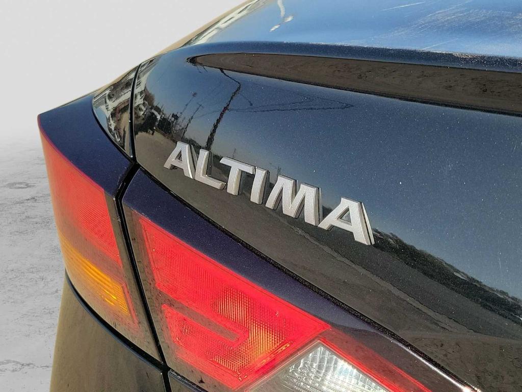 used 2023 Nissan Altima car, priced at $19,999