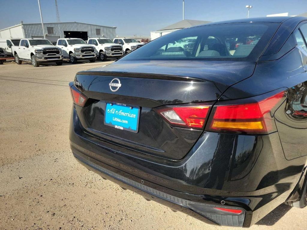 used 2023 Nissan Altima car, priced at $19,999
