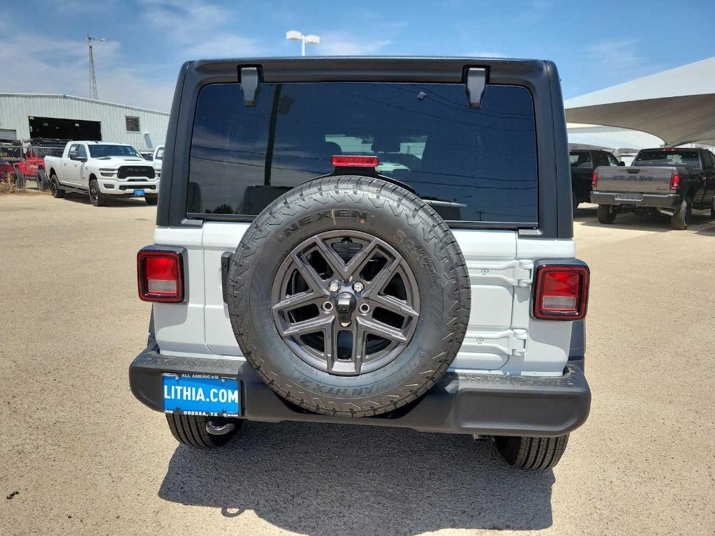 new 2025 Jeep Wrangler car, priced at $48,250