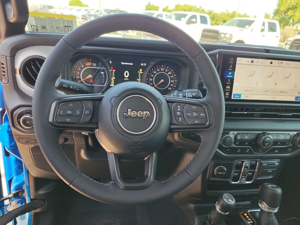 new 2025 Jeep Wrangler car, priced at $45,304
