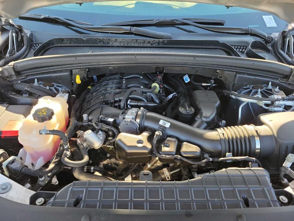 used 2024 Jeep Grand Cherokee L car, priced at $38,999