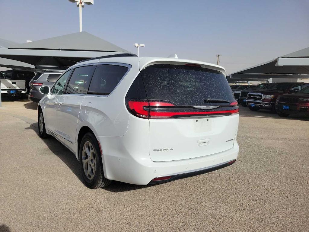 used 2022 Chrysler Pacifica car, priced at $28,995