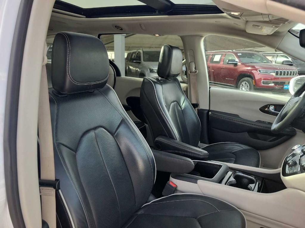 used 2022 Chrysler Pacifica car, priced at $28,995