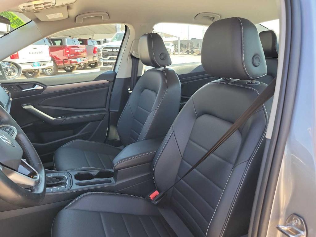 used 2024 Volkswagen Jetta car, priced at $23,444