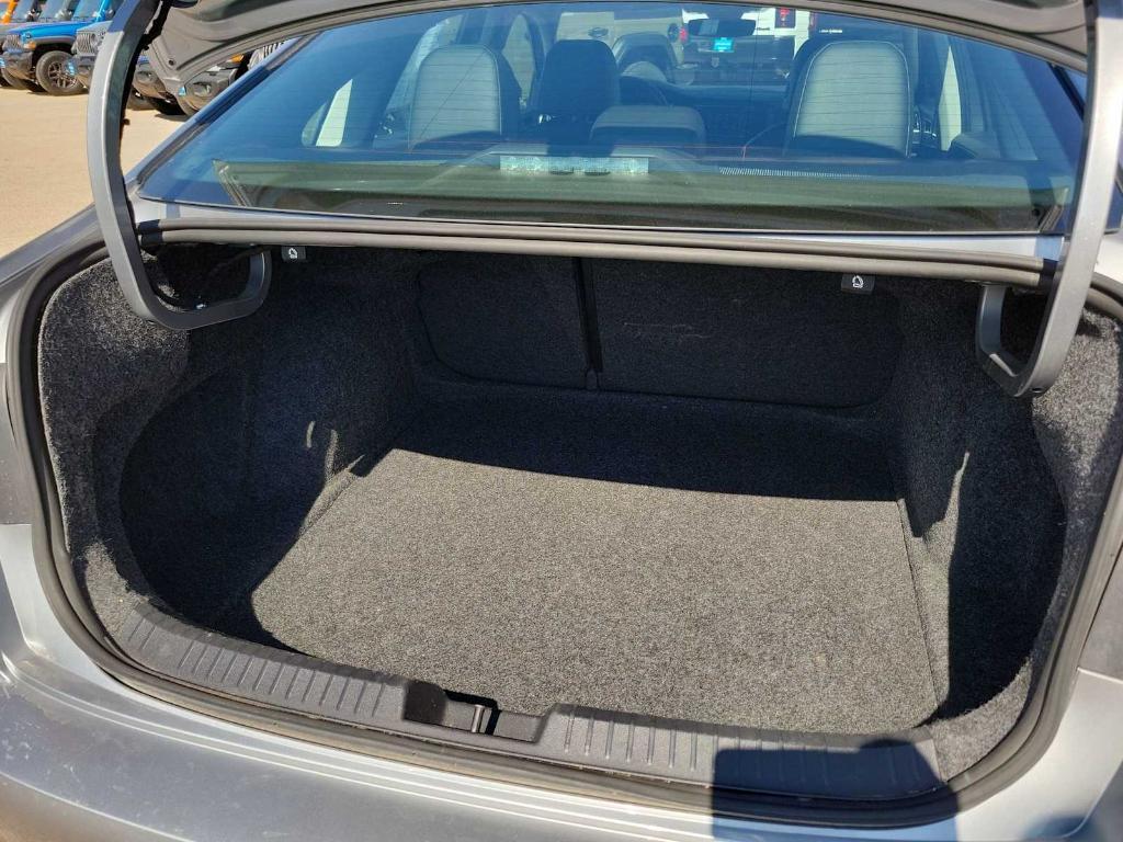 used 2024 Volkswagen Jetta car, priced at $23,444