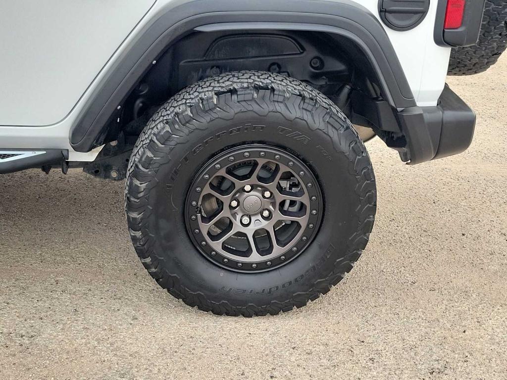 used 2021 Jeep Wrangler Unlimited car, priced at $42,650