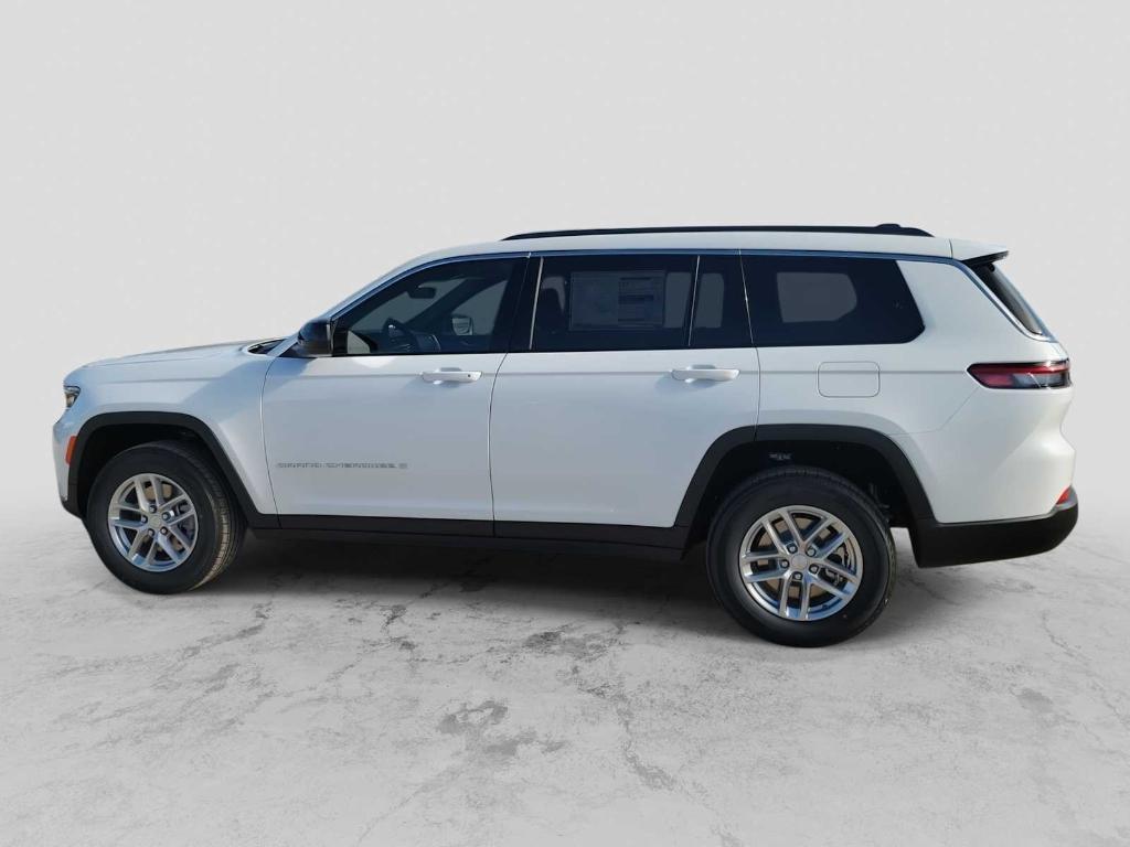 new 2025 Jeep Grand Cherokee L car, priced at $39,030