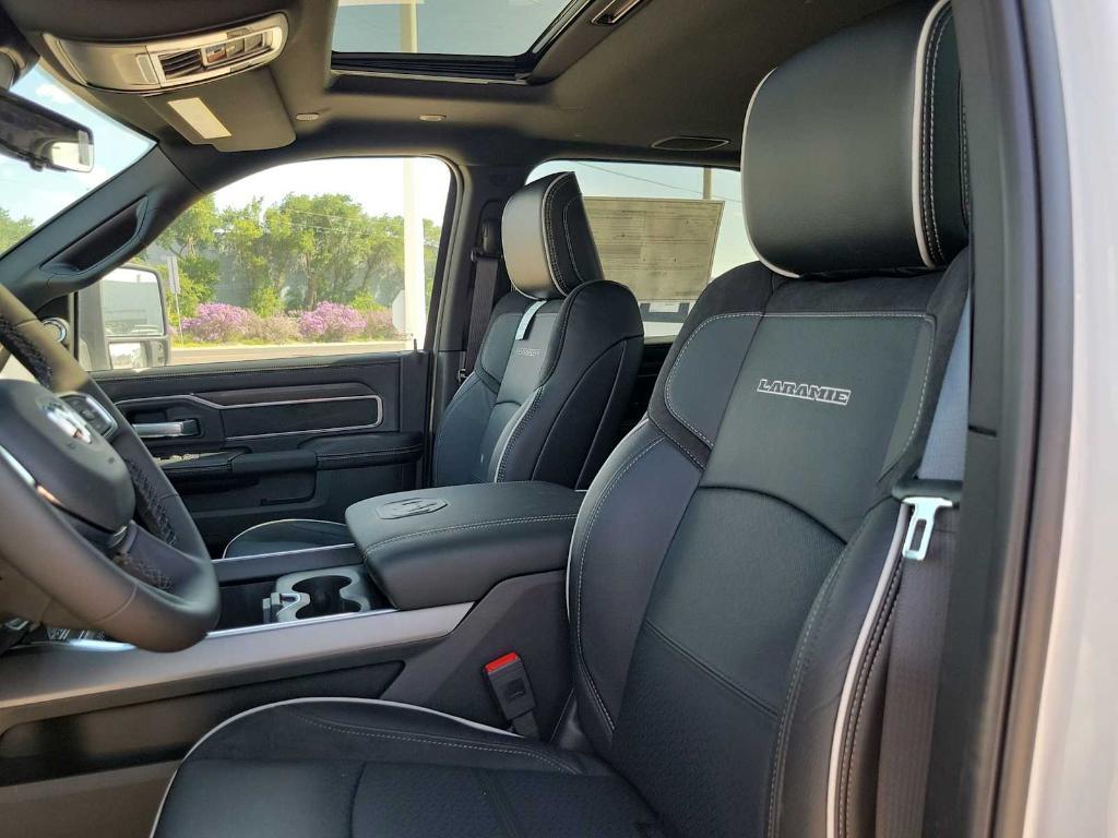 new 2025 Ram 2500 car, priced at $91,805
