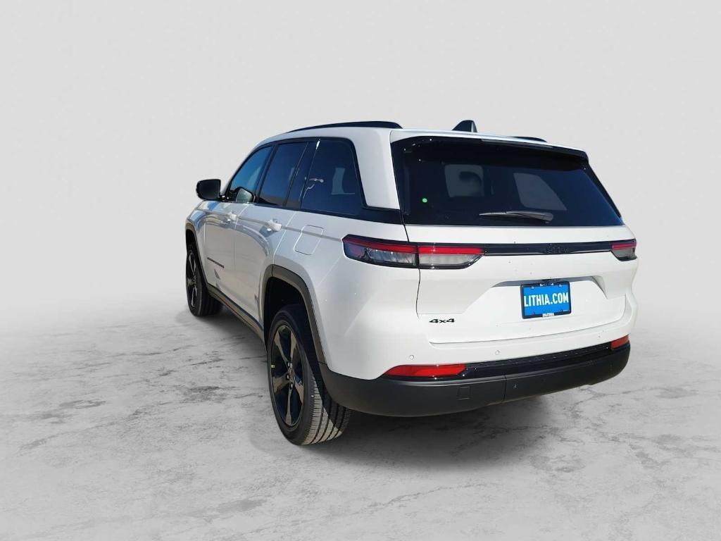 new 2025 Jeep Grand Cherokee car, priced at $45,530