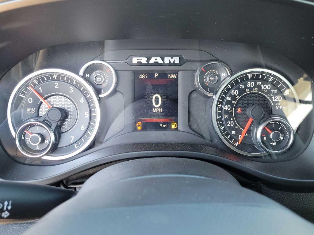 new 2025 Ram 1500 car, priced at $43,213