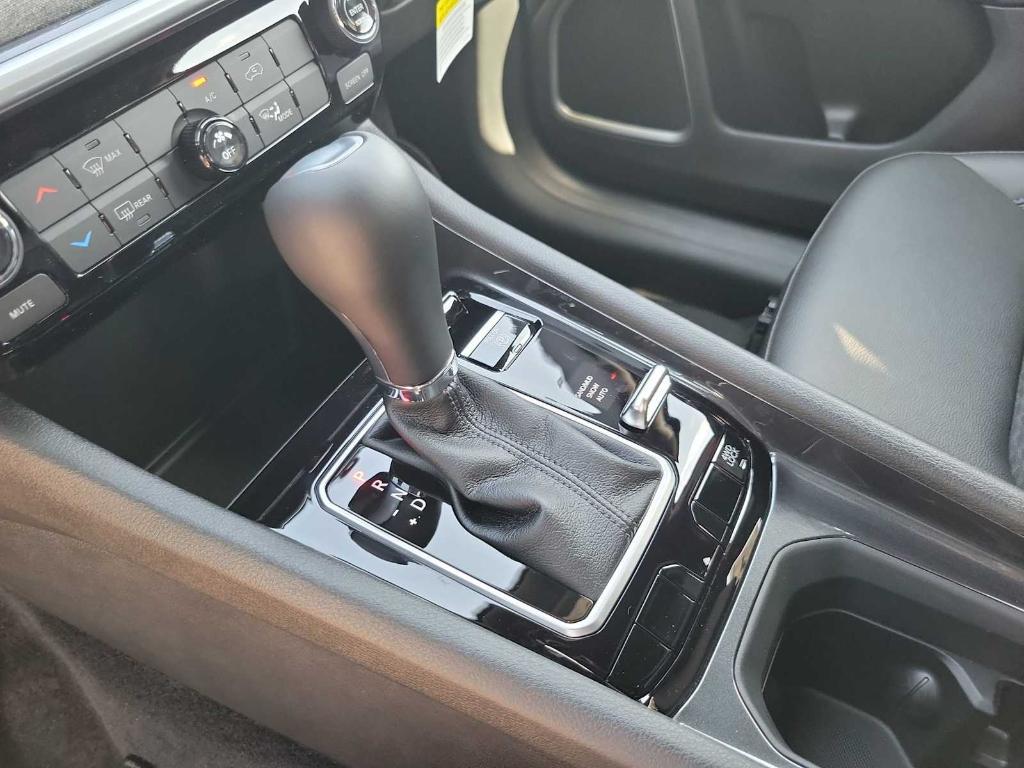 new 2025 Jeep Compass car, priced at $29,463