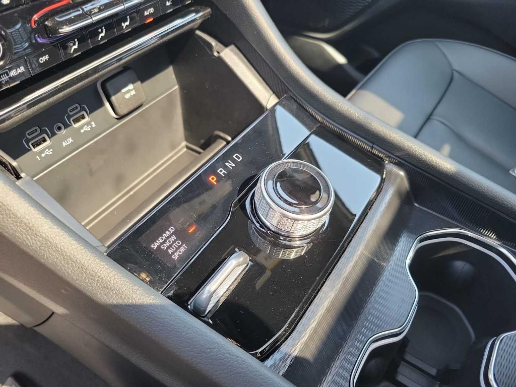new 2025 Jeep Grand Cherokee car, priced at $46,760