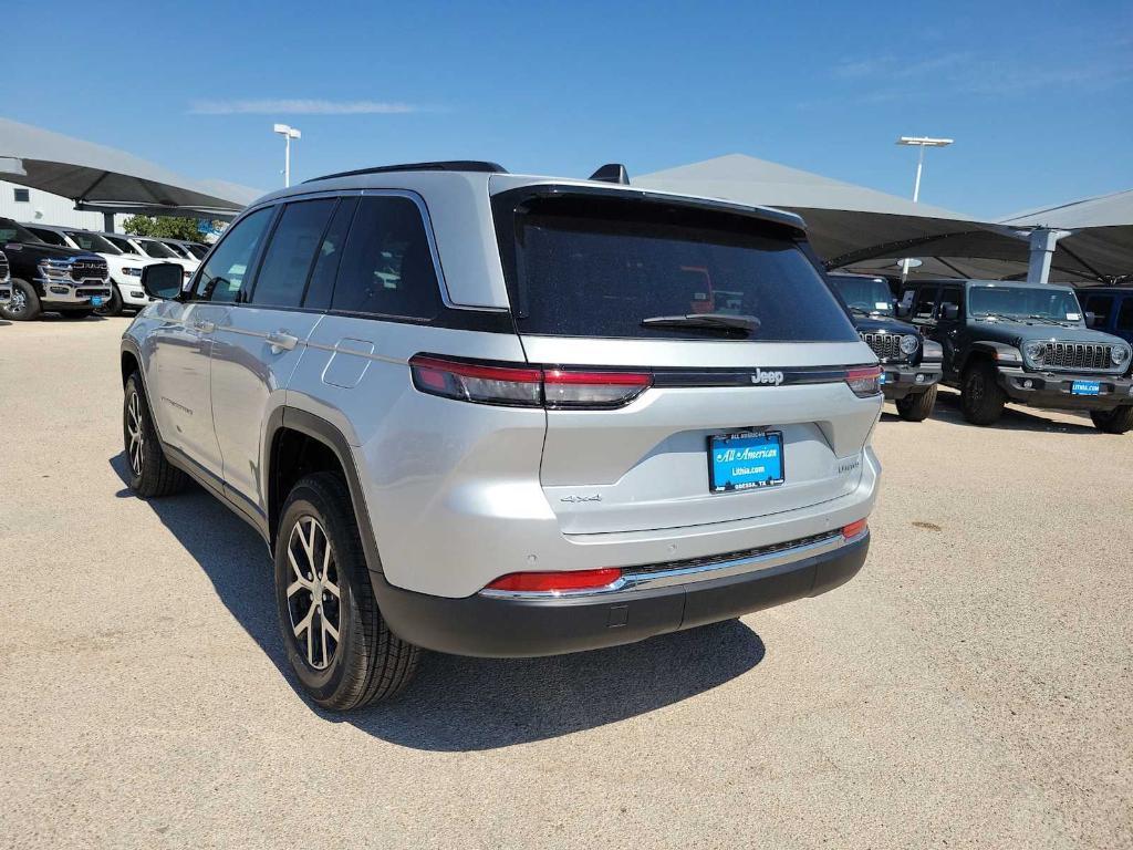 new 2025 Jeep Grand Cherokee car, priced at $46,760