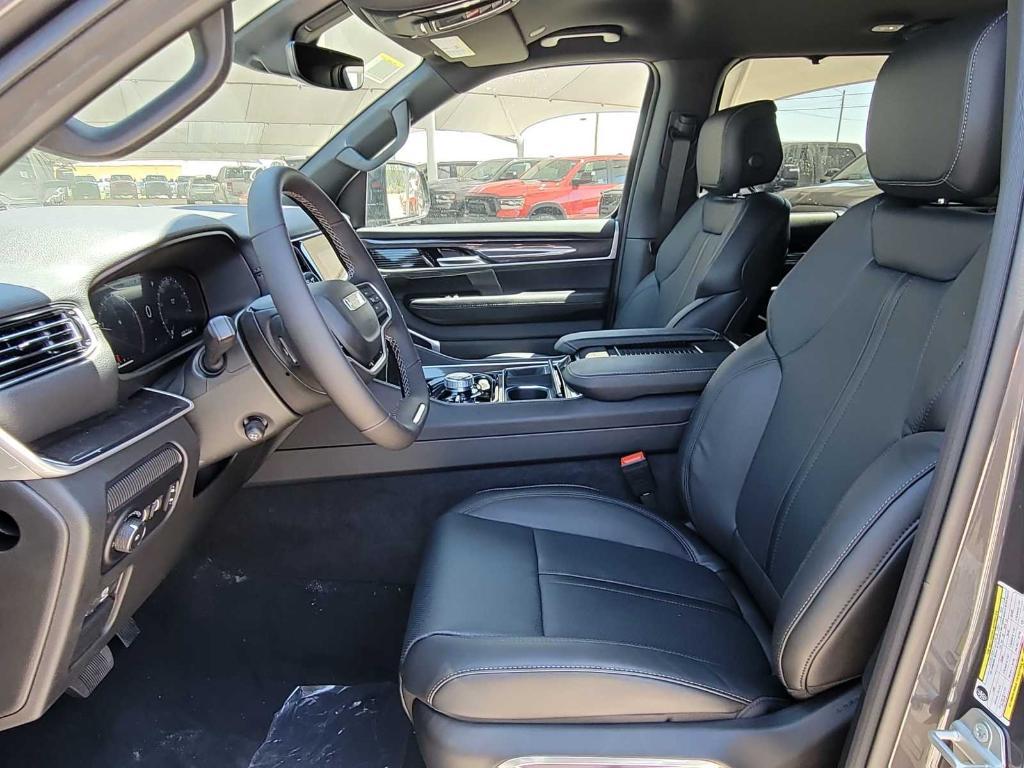 new 2024 Jeep Wagoneer car, priced at $66,577