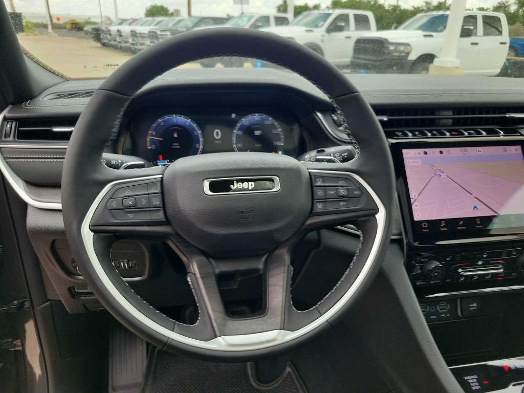 new 2025 Jeep Grand Cherokee L car, priced at $47,712