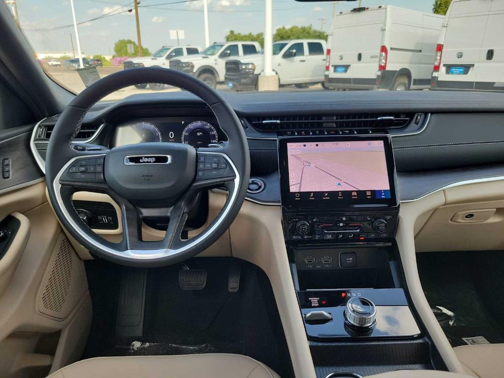 new 2025 Jeep Grand Cherokee L car, priced at $44,790