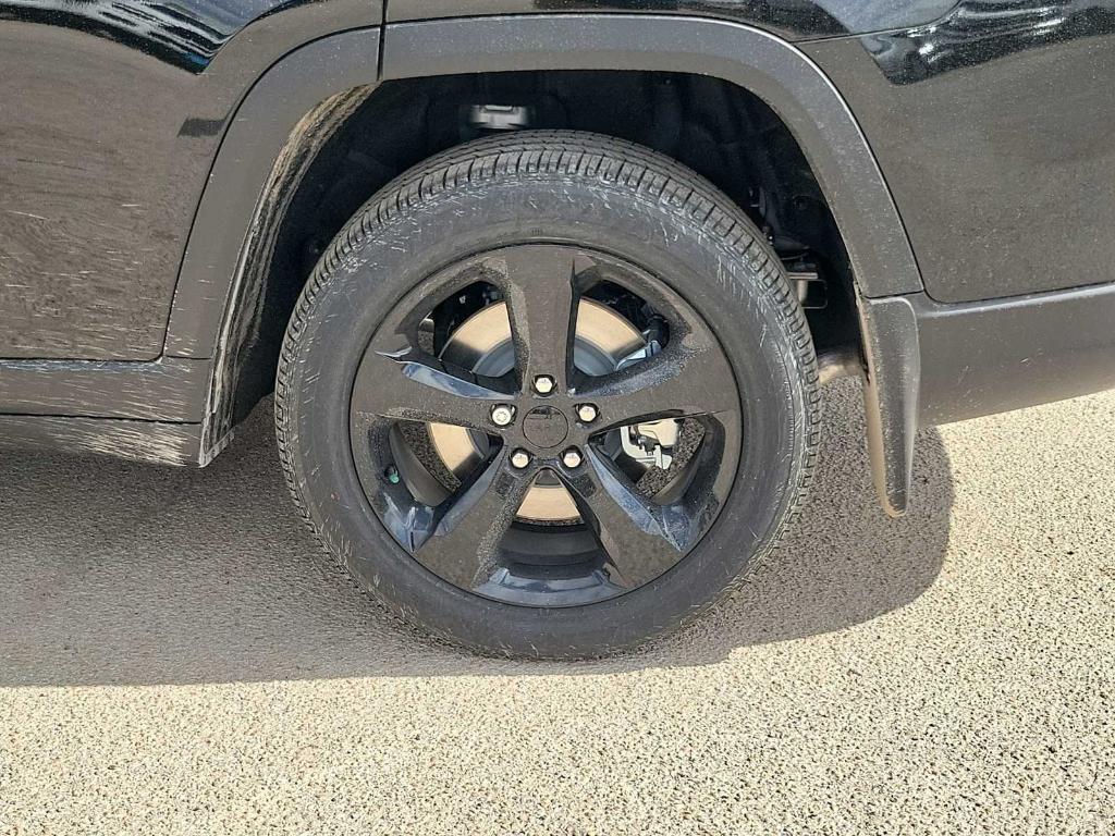 new 2025 Jeep Grand Cherokee L car, priced at $46,795