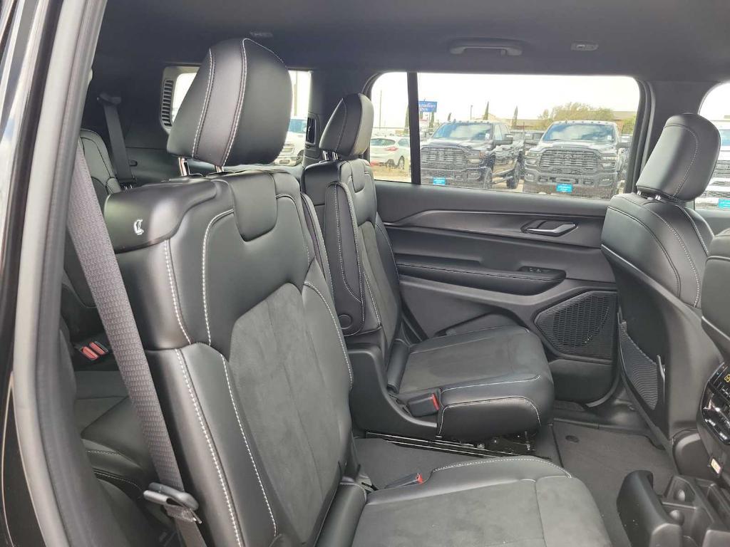 new 2025 Jeep Grand Cherokee L car, priced at $46,795