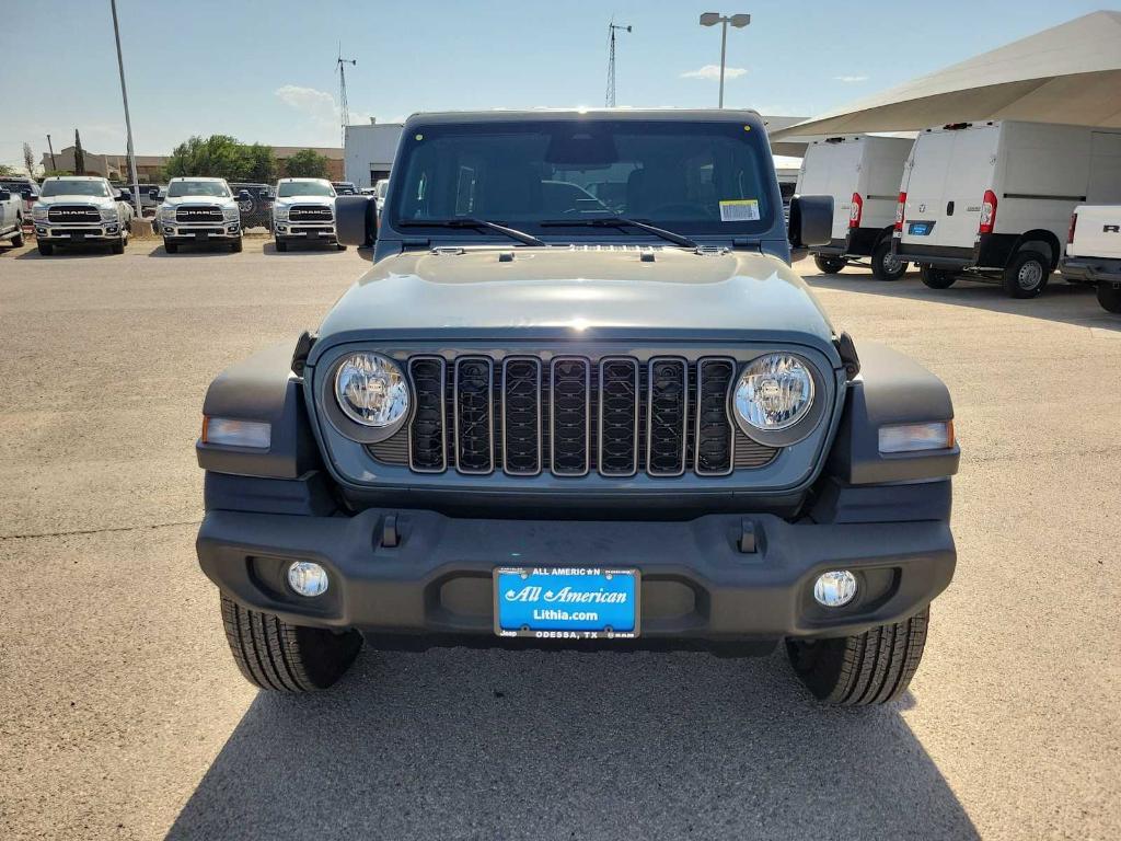 new 2025 Jeep Wrangler car, priced at $45,304