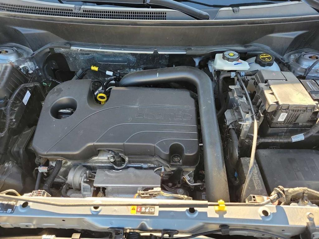 used 2024 Chevrolet Equinox car, priced at $25,625