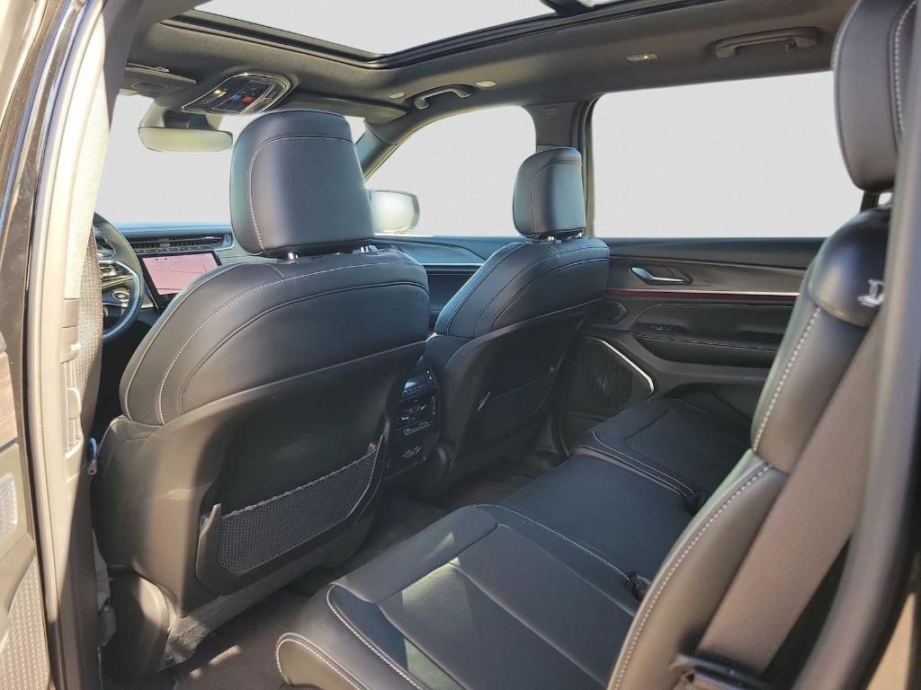 new 2025 Jeep Grand Cherokee L car, priced at $60,830