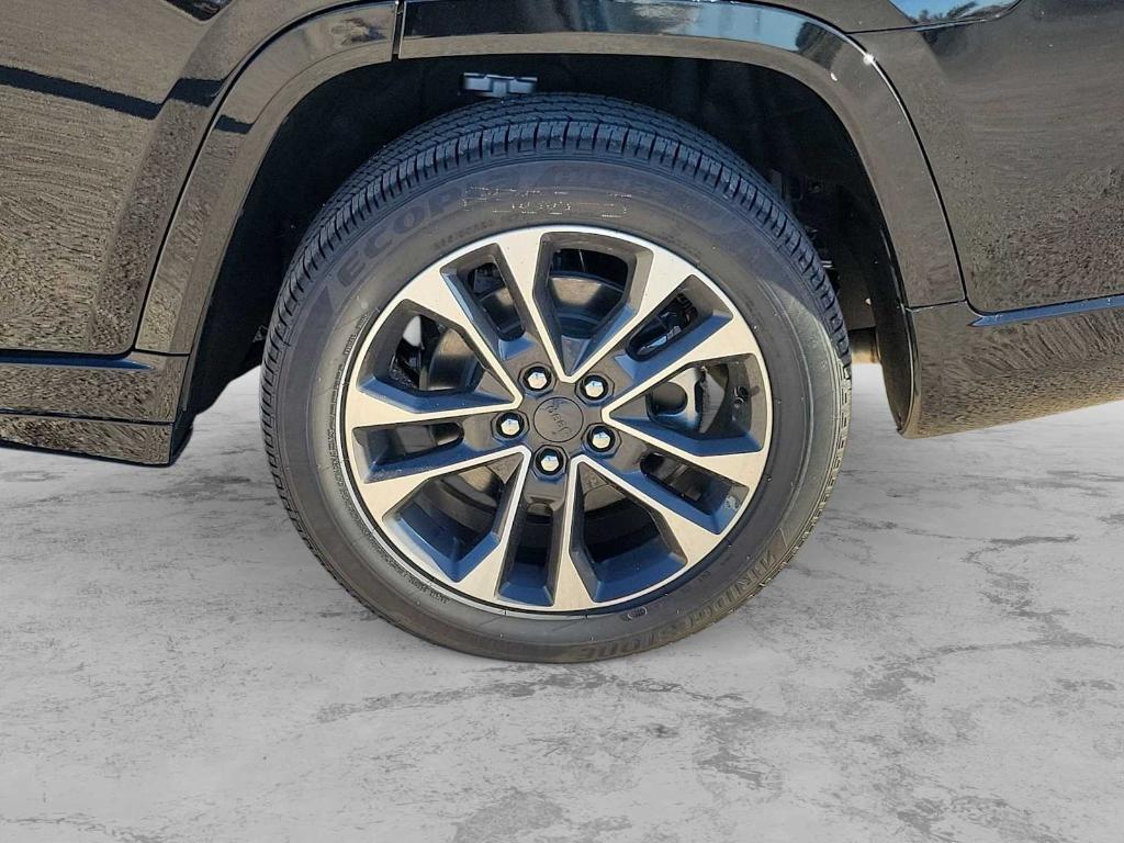 new 2025 Jeep Grand Cherokee L car, priced at $60,830