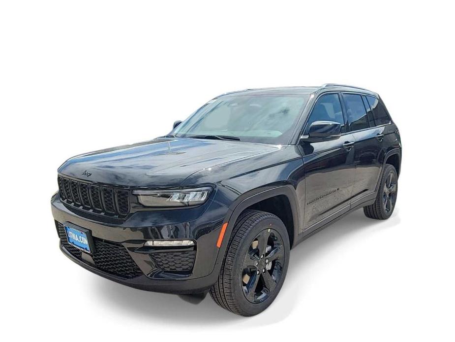 new 2024 Jeep Grand Cherokee car, priced at $46,686