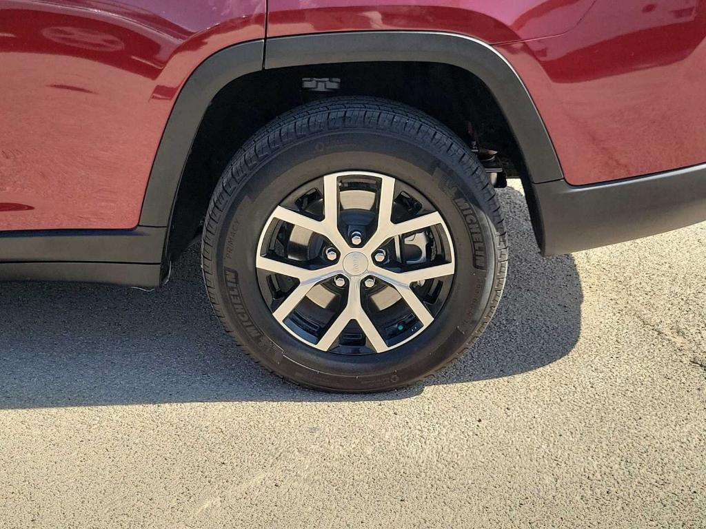 used 2024 Jeep Grand Cherokee L car, priced at $45,995