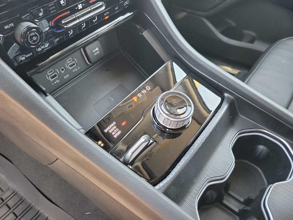 used 2024 Jeep Grand Cherokee L car, priced at $45,995