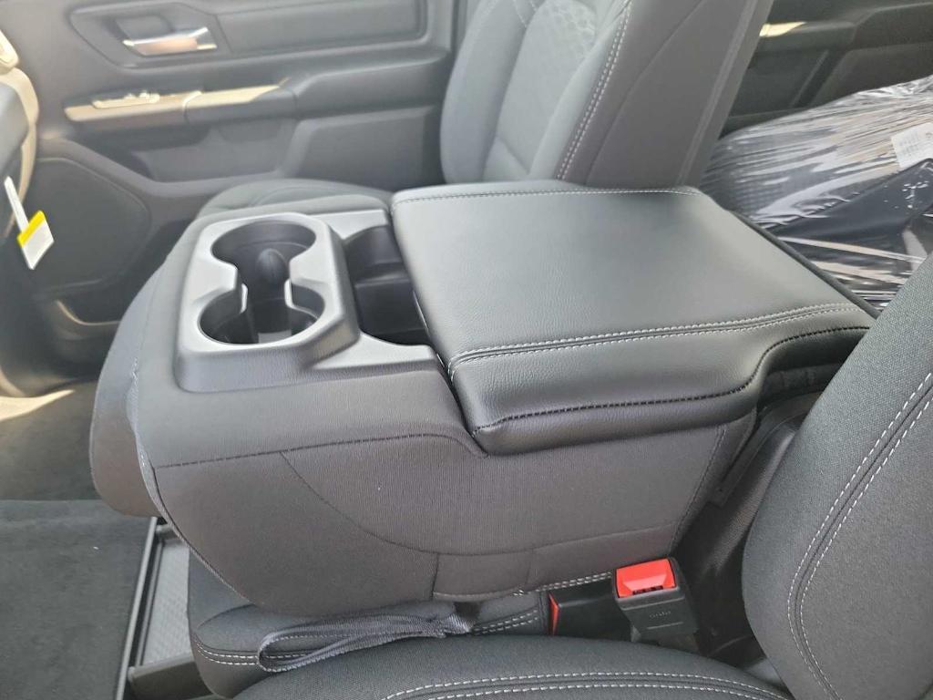 new 2025 Ram 1500 car, priced at $44,051