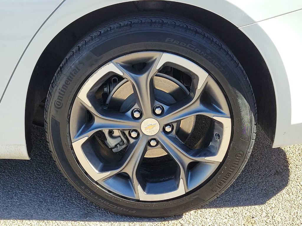 used 2023 Chevrolet Malibu car, priced at $19,995