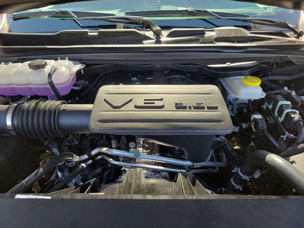 new 2025 Ram 1500 car, priced at $44,192