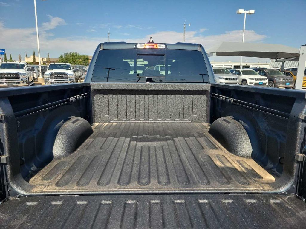 new 2025 Ram 1500 car, priced at $44,192