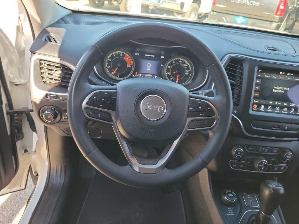 used 2022 Jeep Cherokee car, priced at $22,999