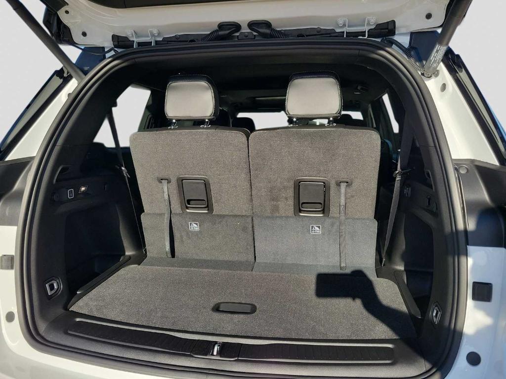 new 2025 Jeep Grand Cherokee L car, priced at $45,635