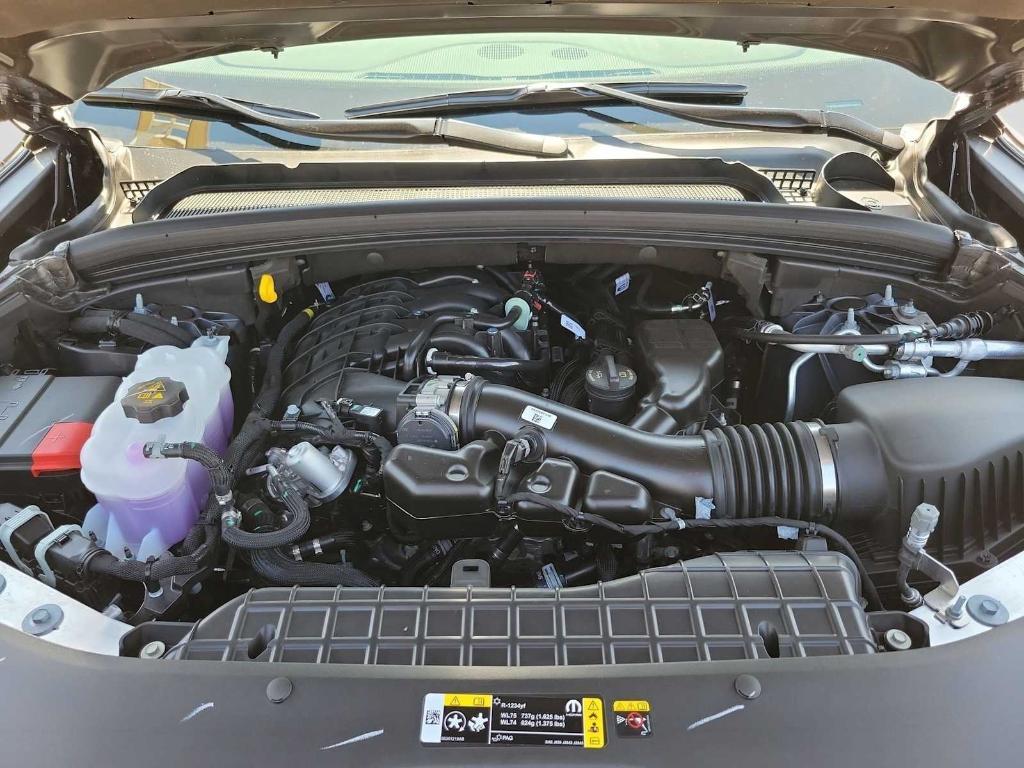 new 2025 Jeep Grand Cherokee car, priced at $39,050