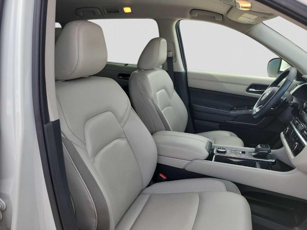 used 2023 Nissan Pathfinder car, priced at $33,999