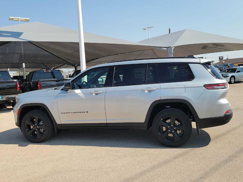 new 2025 Jeep Grand Cherokee L car, priced at $45,434