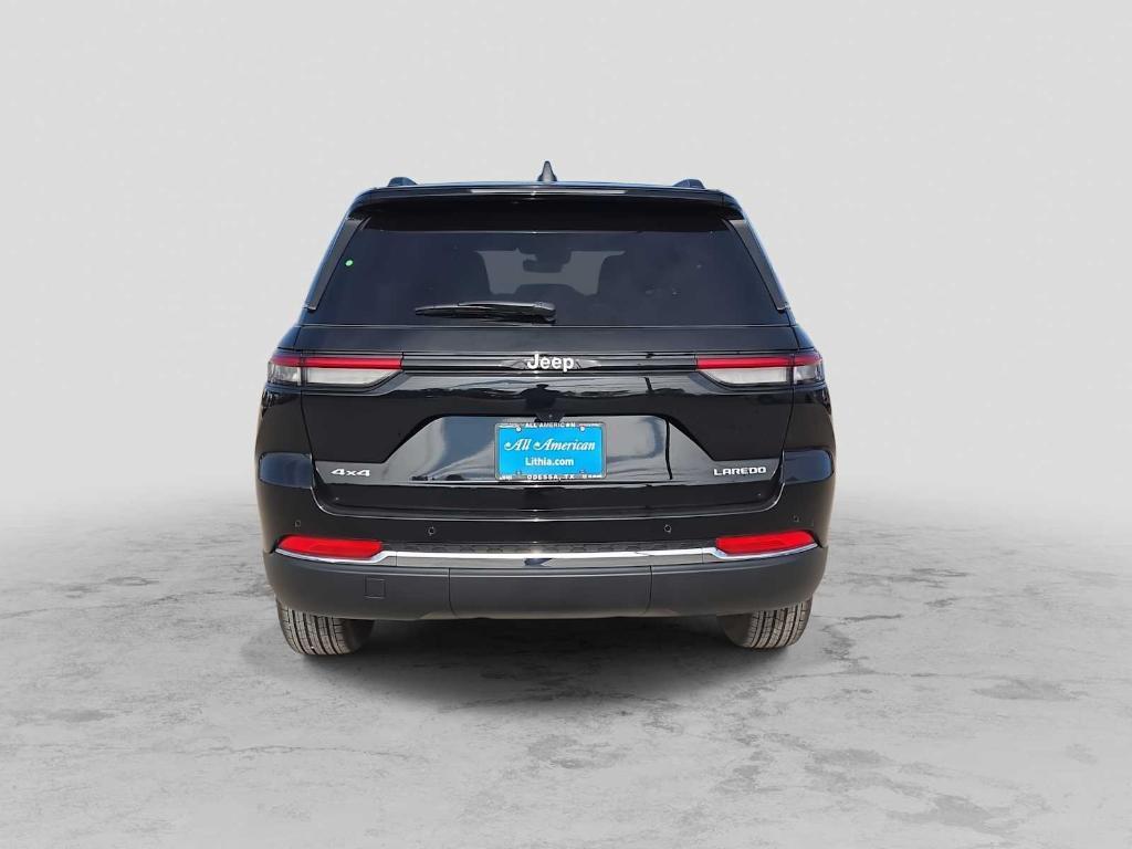 new 2025 Jeep Grand Cherokee car, priced at $40,125