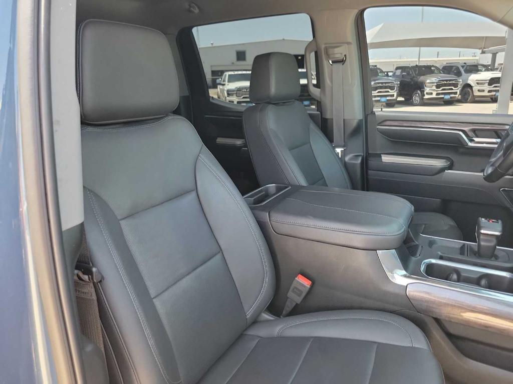 used 2024 Chevrolet Silverado 1500 car