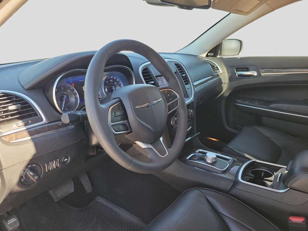 used 2022 Chrysler 300 car, priced at $29,995