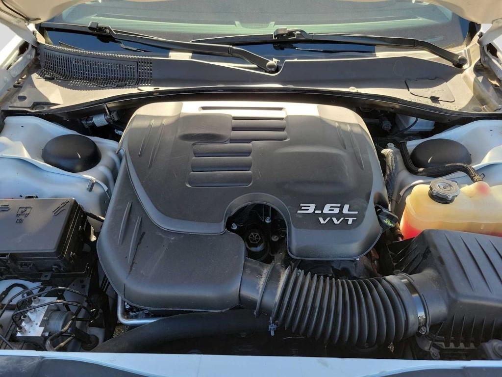 used 2022 Chrysler 300 car, priced at $29,995