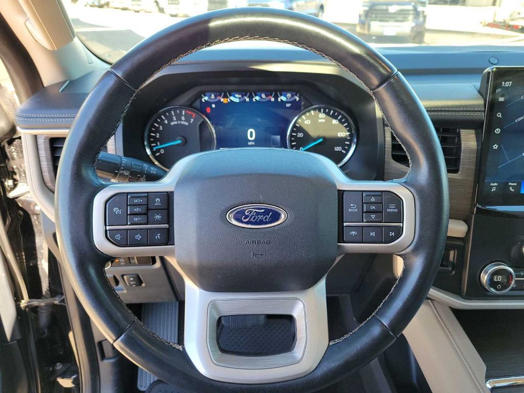 used 2022 Ford Expedition Max car, priced at $41,995