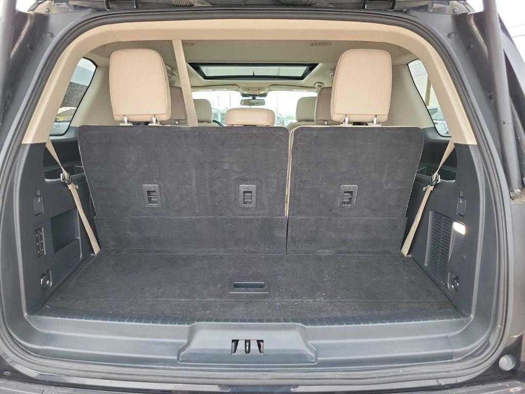 used 2023 Ford Expedition car, priced at $49,995